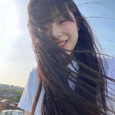 聪明的金发美女
